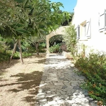 Apartment Villa *